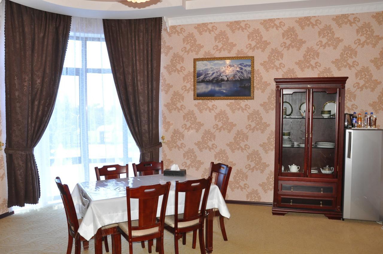 Firuz Hotel Chudschand Zimmer foto